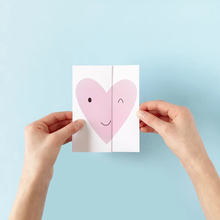 Charger l'image dans la galerie, Carte de souhait à déplier - Deux Coeurs