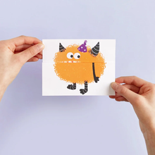 Charger l&#39;image dans la galerie, Carte de souhait à déplier - Monstre et Gâteau

